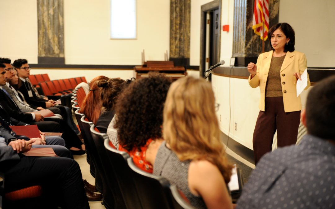 Hernandez Invites Local Families to College Financial Aid Events