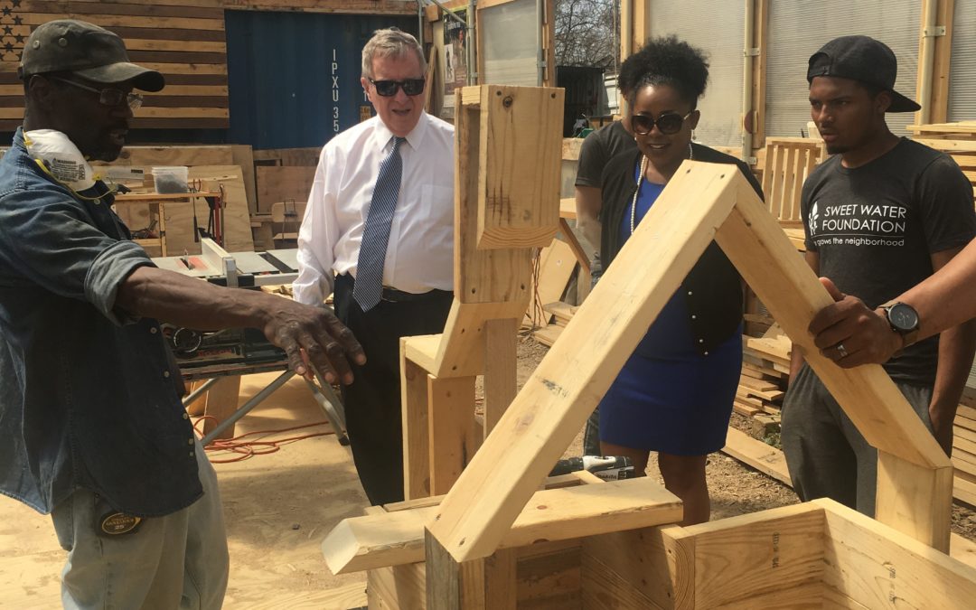 Harper, Durbin Tour Urban Agriculture Sites and Discuss Ways to Reduce Gun Violence in Chicago