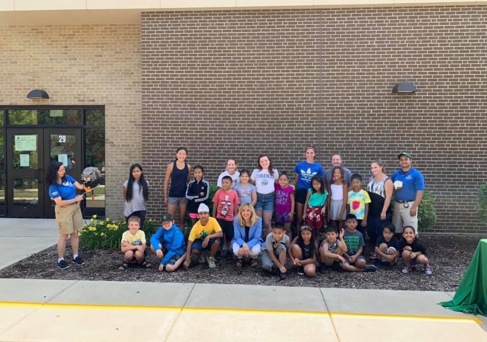 Costa Howard brings Brookfield Zoo ‘Animal Ambassador’ Program to Glen Ellyn