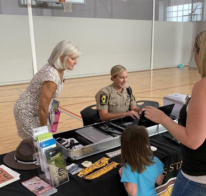 Hundreds of Families Attend Foglia’s Back to School Fair in Lake Zurich Sponsored by Edly-Allen