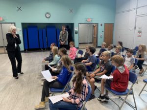 PICTURED: State Rep. Mary Edly-Allen explains the legislative process to a class of students at Rockland Elementary School as part of her “Principal for a Day” visit at the Libertyville school.