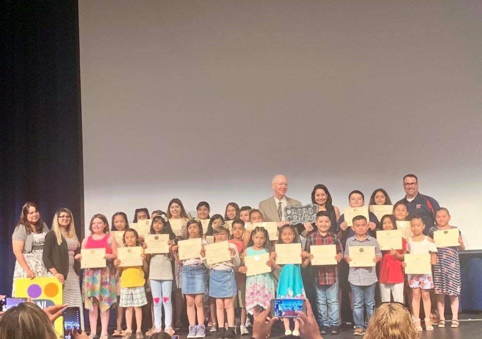 Hernandez and Foster Host Census Seminar at Nancy Hill Elementary